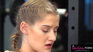 Gina Gerson "I definitely want to do something more with you" S1:E5