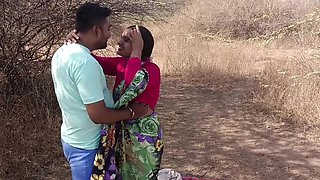 Hot Desi Kavita Cheats on Husband in Jungle - Saree Sex & Blowjob