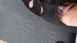 Amateur Foot Fetish Girlfriend Sucks and gives a Footjob