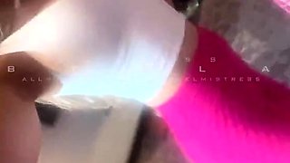 Iwantbellaa - Ass worship in yoga pants