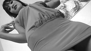 Sexy Asian girl for a big fat cock