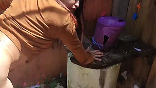 Neighbouring MILF Caught Me Peeping And Fucked