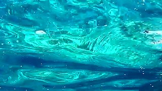 Stunning Girl Swims Nude on Public Beach
