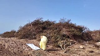 A Sudden Encounter on the Beach