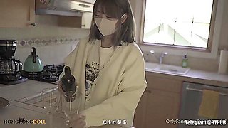 Asian Girl Got Fucked And Moan Loudly With Hong Kong Doll