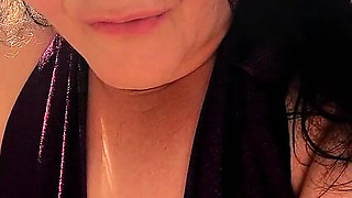 Taking a Pussy Bath Making a Squirting Path