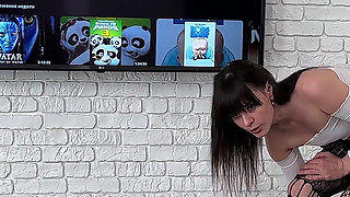 C'mon Stepdad,fuck My Tiny Anal and Let Me Go to the Party