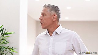 Sweet bondage and hardcore fuck with an Asian girlfriend Tifa Quinn