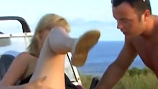 Big tits blonde slut has anal pounding outdoors