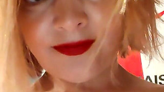The Blonde Masturbates Very Well