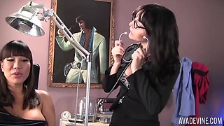Ava Devine In 3 Way Clit Check Clip#1