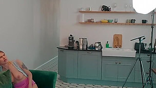 S6e2 Bts Pt1: Zlata Shine Arrival, Outfit Picks and Hallway Tease and Couch Blowjob