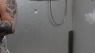 Shower Time! with Mr and Mrs K & Jpeters