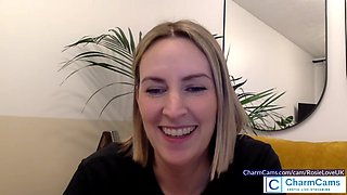 RosieLoveUK Online sex chat at CharmCams