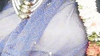 Indian Car Sex Telugu Dirty Talks.car Driver Try to Fuck Telugu Saree Aunty.