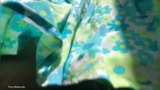 Hot Pussy Without Panties in Bus! Quick Orgasm When No One See