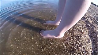 Tiny feets worship , pussy control & Pissing on beach