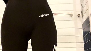 Amateur Teen Dances and Teases Solo on cam