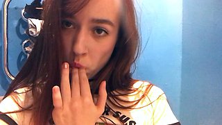 Homemade amateur teen solo