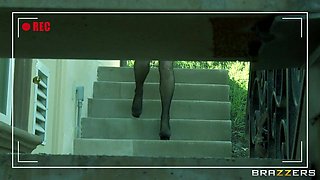 Slut At Large With Keiran Lee, Eve Lawrence - Brazzers