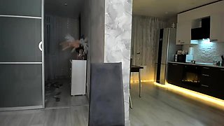 Amateur Webcam Cute Teen Plays Solo