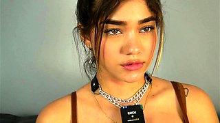 Big boobs webcam slut toys her asshole