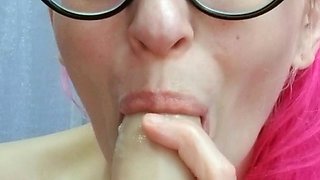 Amateur blonde girlfriend toyed and facialized