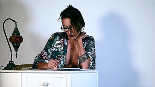 Petite Spanish Amateur Magia Rosa Blowjob with Cum in Mouth