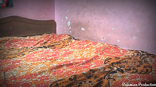 DESI GIRLFRIEND CALLED HER BOYFRIEND TOO MEET WHEN NOBODY AT HOME BUT END UP WITH A HUGE LOAD OF CREAM PIE HER PUSSY