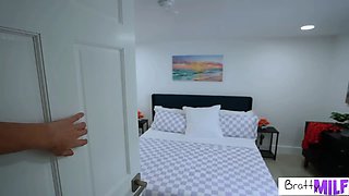 Cougar valenTina Bellucci asks stepson, \