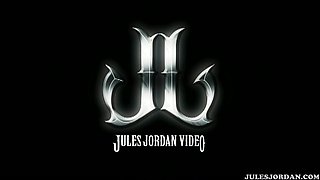 Jessie Andrews Teen Model Facial - Exclusive Scene - JulesJordan