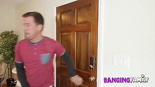 Banging Family - Lauren Phillips Nailed by her Step Son Jessy Jones