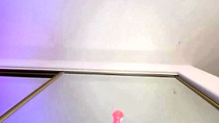 Cute amateur webcam teen girl toying pussy on webcam