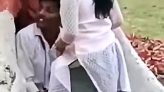 Viral Tamil College Lover Outdoor Romance Secretly Recorded