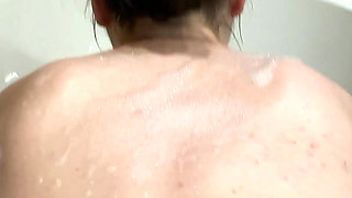 Bath Time Anal Play- Plug, Fingers and Ass Wiggle