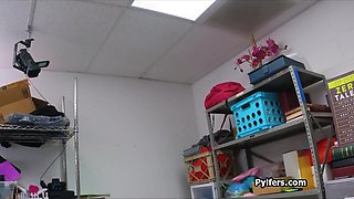 Cheerleader deep throats and rides officer