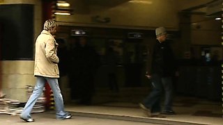 Blonde teen climaxes fingering