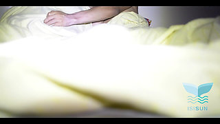 My Stepsister Loves to Watch the Series with Me Every Night, to Sleep Happily