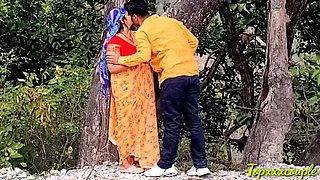 Desi Village Bhabhi Hardcore Fuck - Rough Doggy Style with Indian Housewife