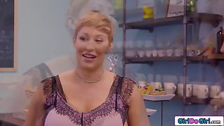 I Am Licked Under The Counter By Stepmom - Freya Parker, Ryan Keely And Busty Stepmom