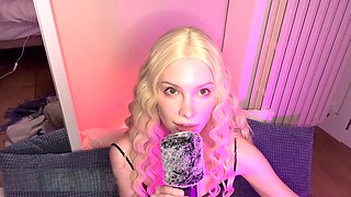 Relaxing ASMR with lovely blondie Stassie Reed pumping on her knees to make you cum