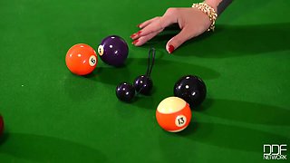 Fill the Pink Pocket