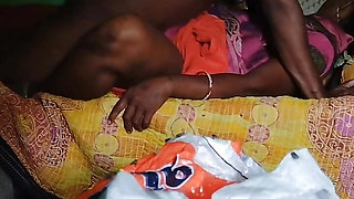 Besaram Bhabhi Ji Ko Din Me Khatya Par Choda Maje Se