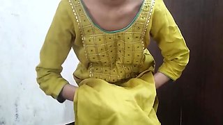 Indian College Girl Ko Paise Dekar Jabar Dasti Pela