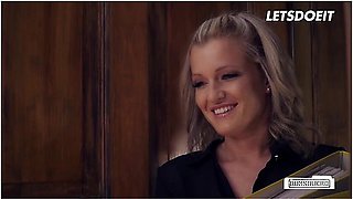 Busty Secretary Roxxy X Kinky Fuck With Boss With Kinky Secretary