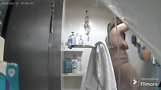 Pinoy wife spycam in the shower