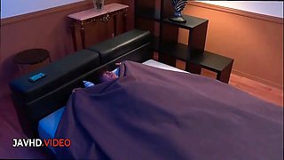 Seductive MILF Redhead Gives Sloppy Blowjob That Amazes Her Partner Thoroughly