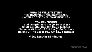 Anna de Ville & Giada Sgh Testing The Handmade Balldog Size L