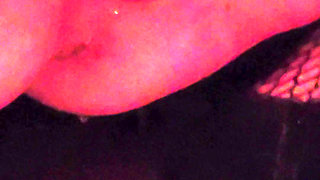 Musclemommy is so horny that she can't stop fucking and squirting herself