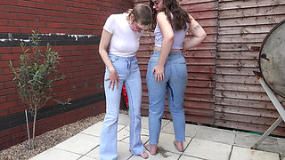 Lesbian Kissing & Jeans Wetting W Rosa & Carrie
